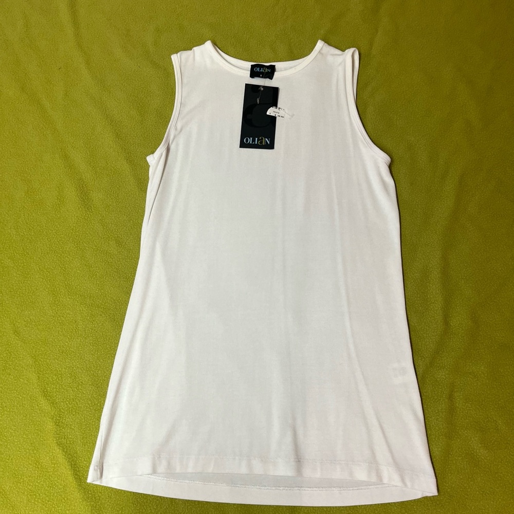 White Sleeveless Maternity T - Small - Picture 3 of 7
